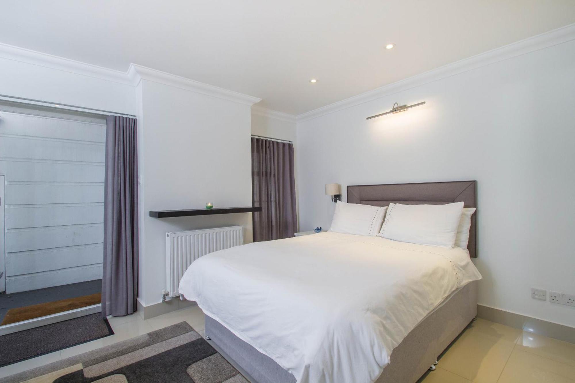 Marylebone Village Apartments London Phòng bức ảnh