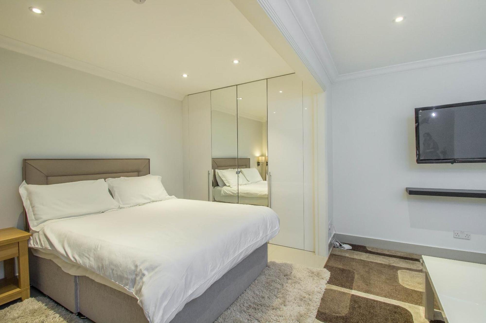 Marylebone Village Apartments London Phòng bức ảnh